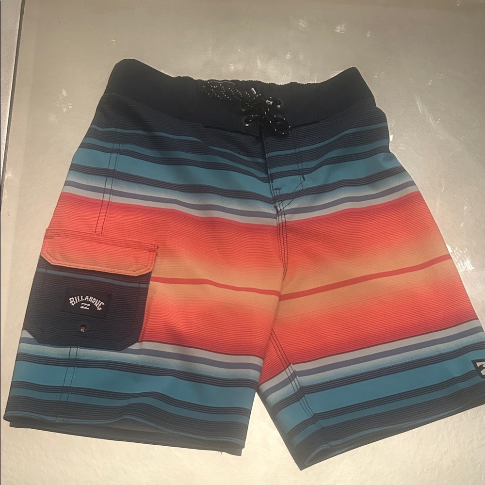Billabong boys Striped Swim Trunks in Teal and Coral-Red. Size 5/m